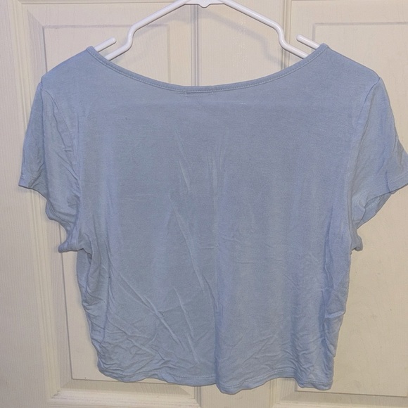 🪻3/$30 Comfy t-shirt!🪻 - Picture 2 of 3